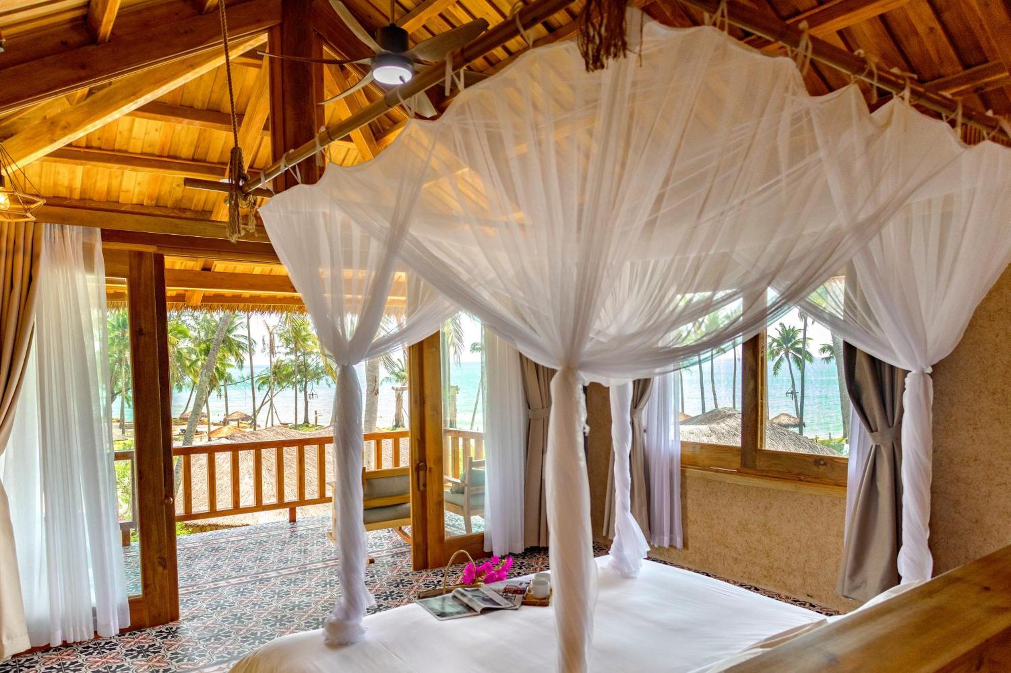 Grand Ocean Bay Resort Дуонг-Донг Экстерьер фото